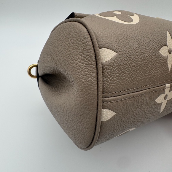 Louis Vuitton Favorite Bicolor Monogram Empreinte Leather RARE - Picture 15 of 16